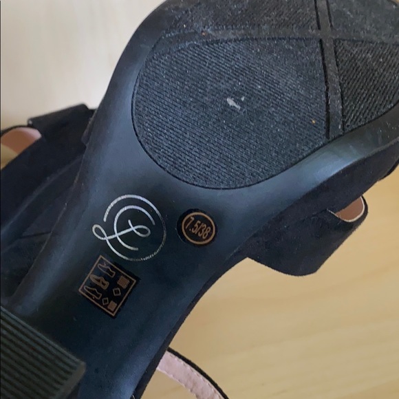 CHINESE LAUNDRY Black Heels Platform Ankle Strap - Picture 6 of 9